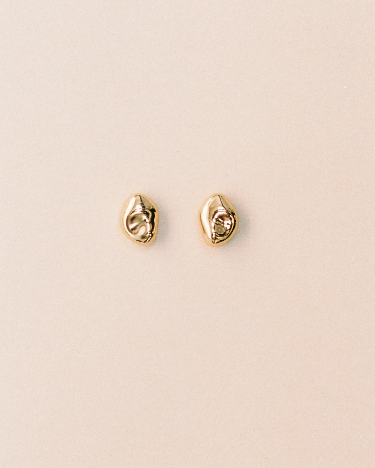 Bean Studs / Gold