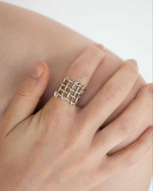 Louise Check Ring / Silver