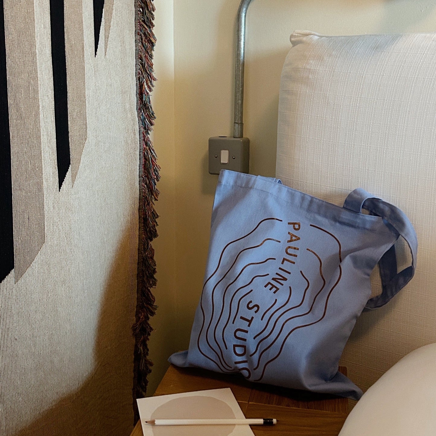 Oyster Tote Bag M