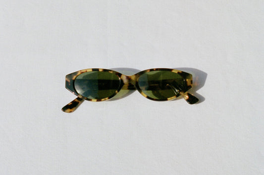 Simone Sunglasses / Turtle