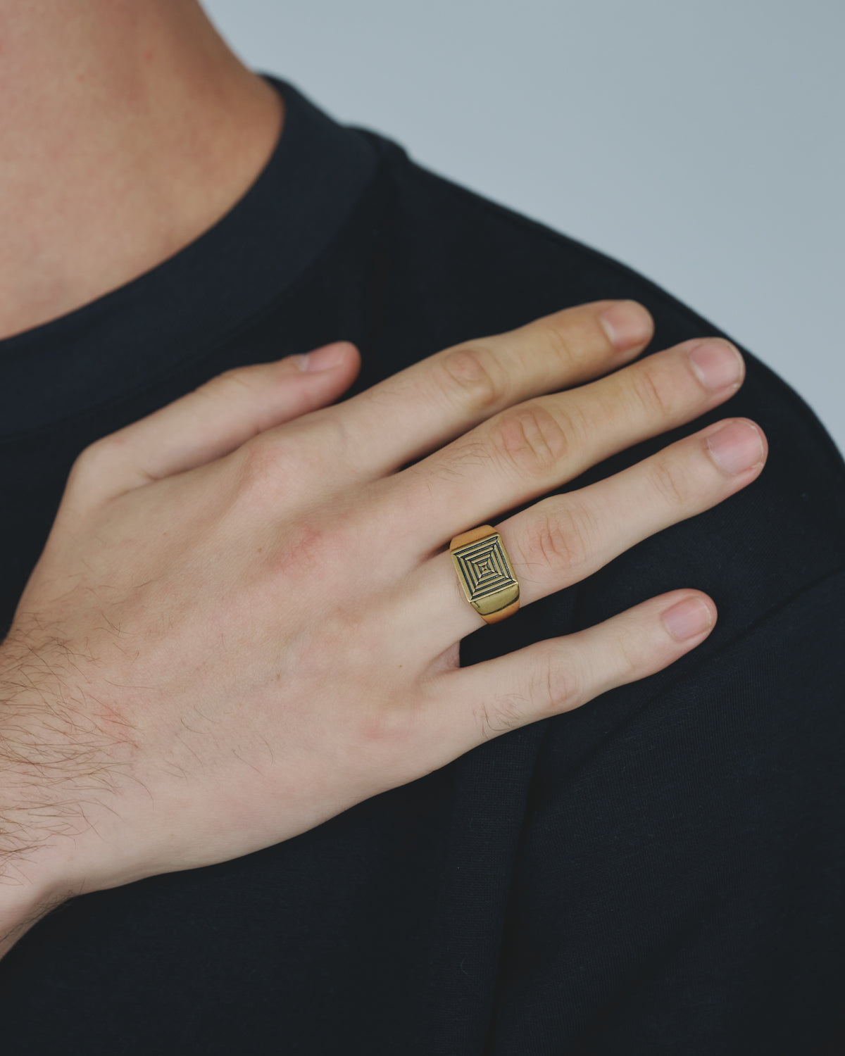 Portal Square Ring / Gold