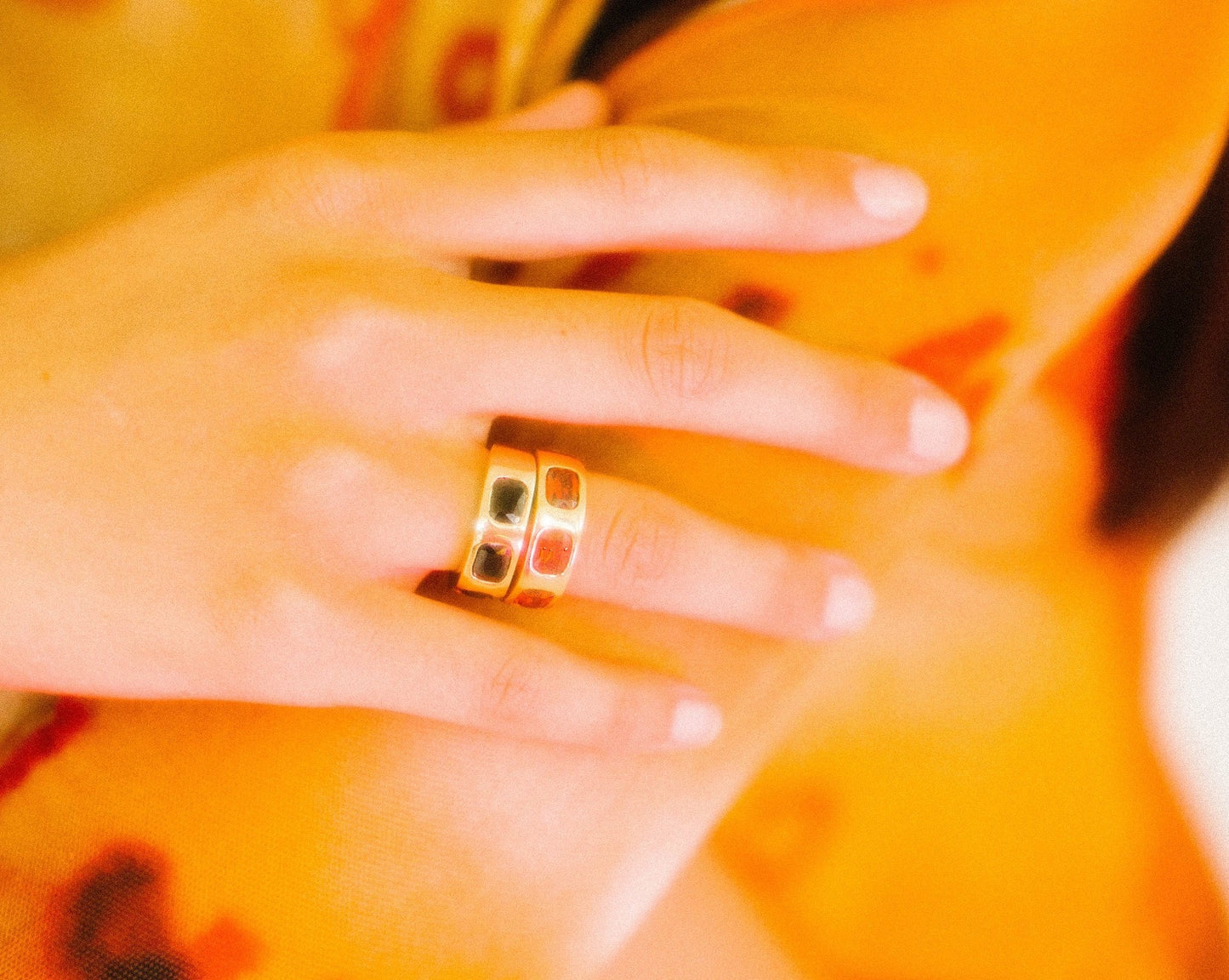 Triptych Bijou Rings(Red / Black)