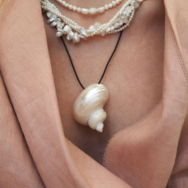 【HERMINA ATHENS】モデル愛用Julieパールチョーカーネックレス org.jpg