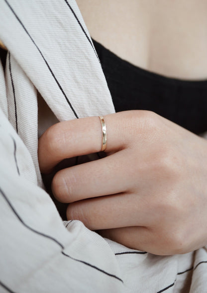 Flat Thick Ring / 10K
