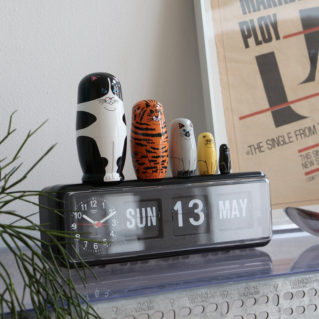 Feline 5 / Matryoshka