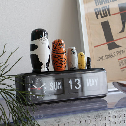 Feline 5 / Matryoshka