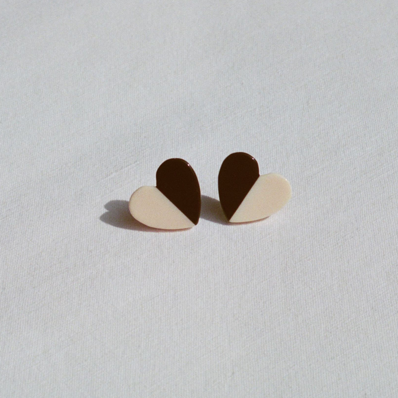 Leonora Heart Pierce / Black