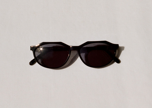 Louise Sunglasses / Black