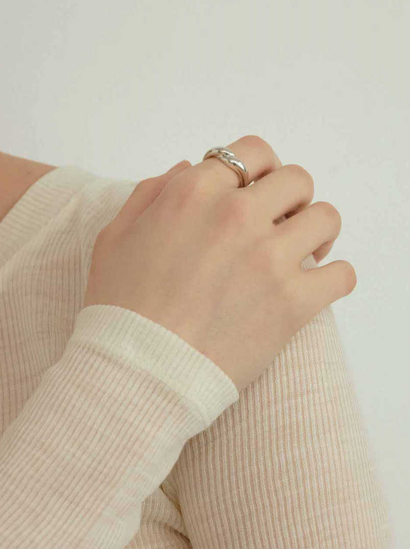 Knot Ring / Silver