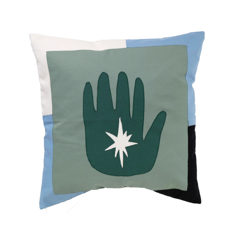 CUSHION / HANDS UP