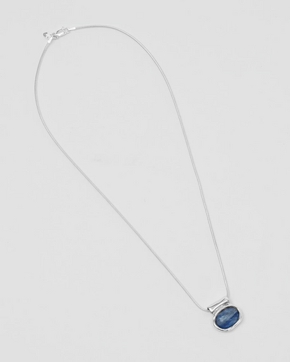 Imogen Necklace / Blue Kyanite