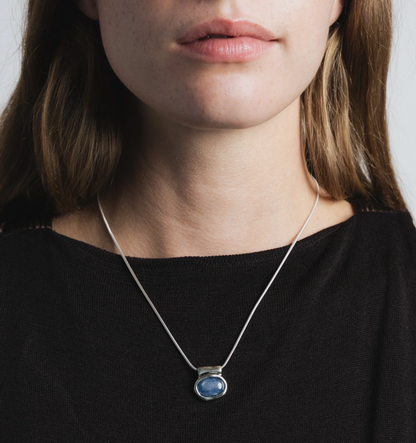 Imogen Necklace / Blue Kyanite