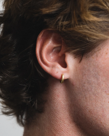 Huggie Hoops / Gold