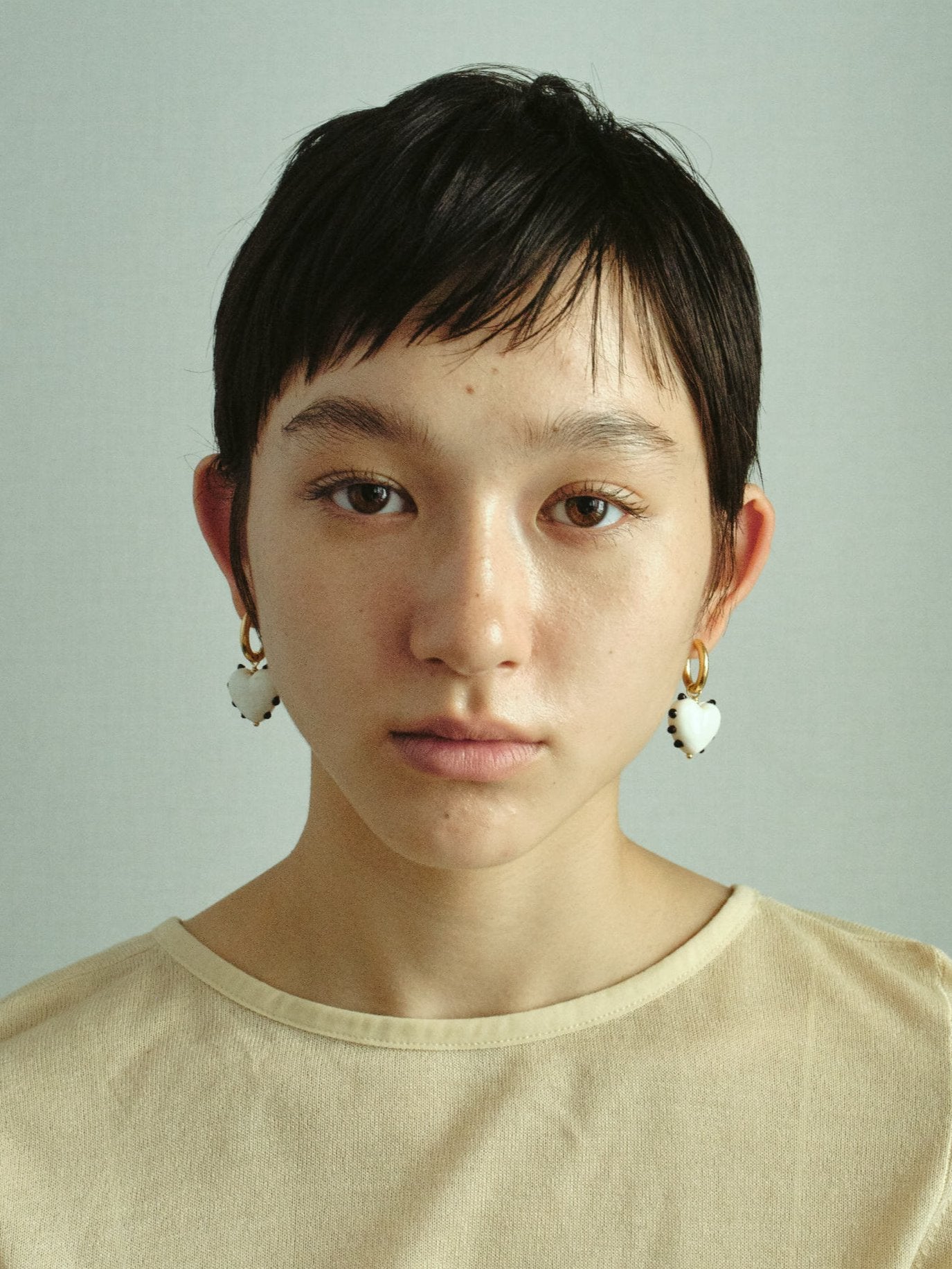 Milagros Heart Pierce / Ivory*Black