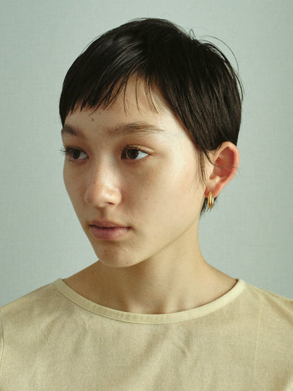 Milagros Heart Pierce / Ivory*Black