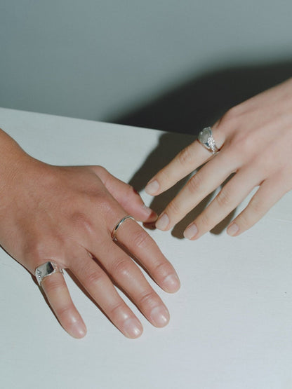 BLOCK I Round Signet Ring