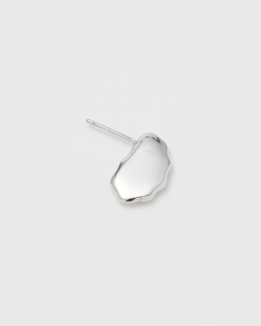 Oyster Studs 片耳 / Silver