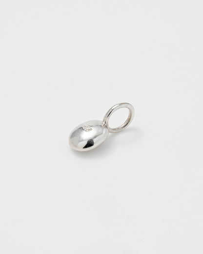 Olive Charm / Silver