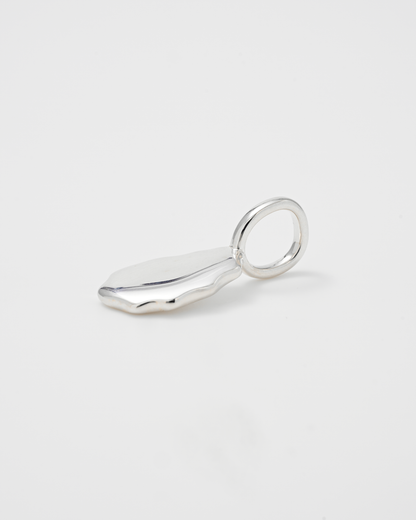 Oyster Charm / Silver