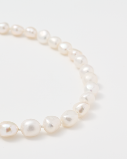 Baroque Pearl Necklace / Silver