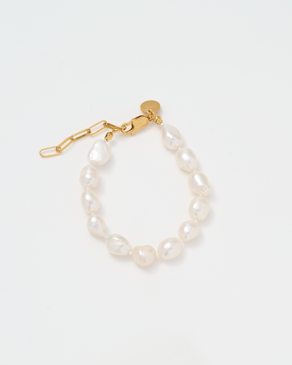 Baroque Pearl  Bracelet / Gold