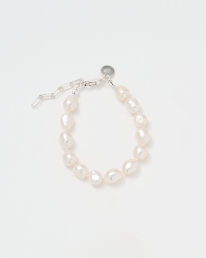 Baroque Pearl  Bracelet / Silver