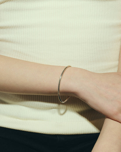 One Pearl Bangle（Gold / Silver）