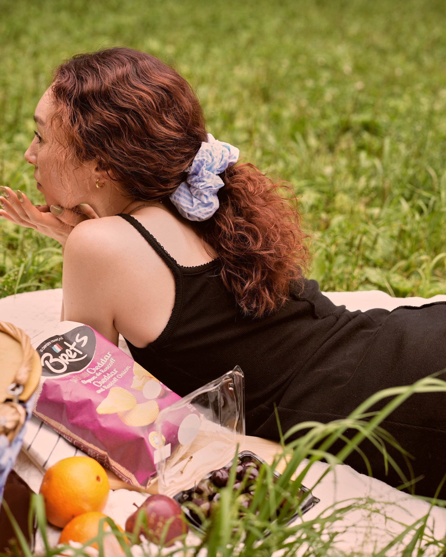 Amy Seersucker Scrunchie / Blue