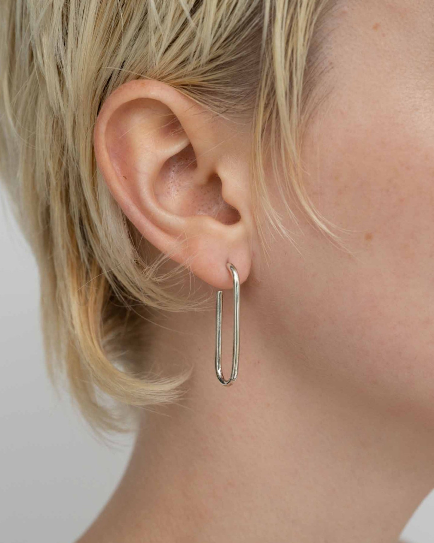Clip Hoops / Silver