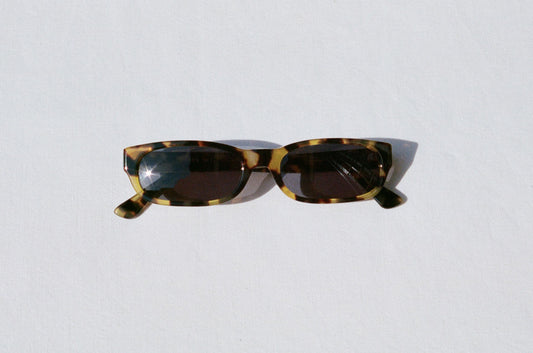 Susan Sunglasses / Turtle