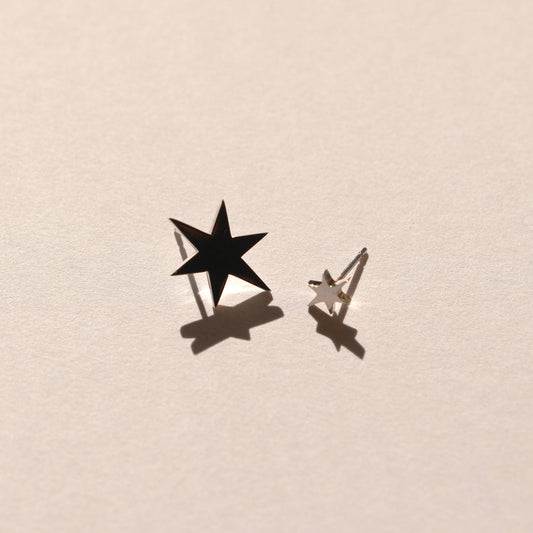 Sparkle Studs L 片耳（Gold / Silver）