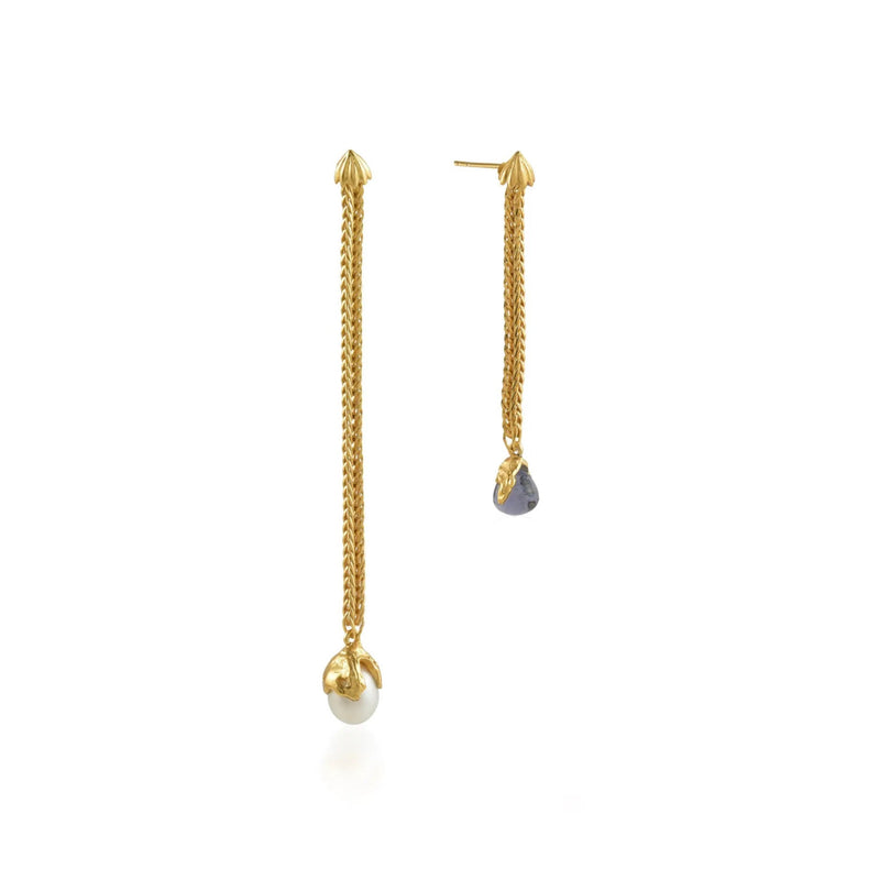 Lyra Asymmetry Pierce