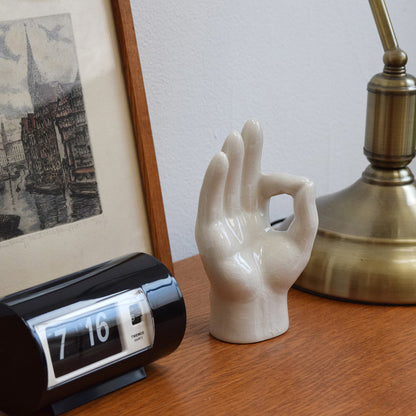 Porcelain Hand Objet OK