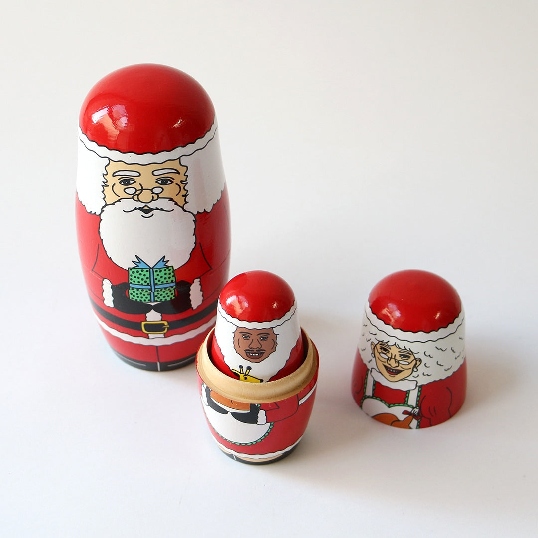 World Merry Christmas / Matryoshka