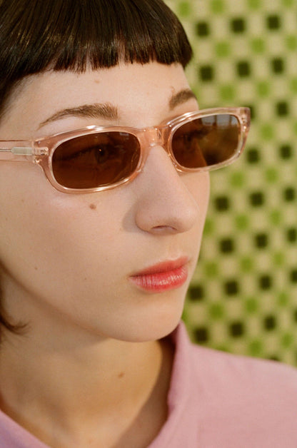 Susan Sunglasses / Clear Pink