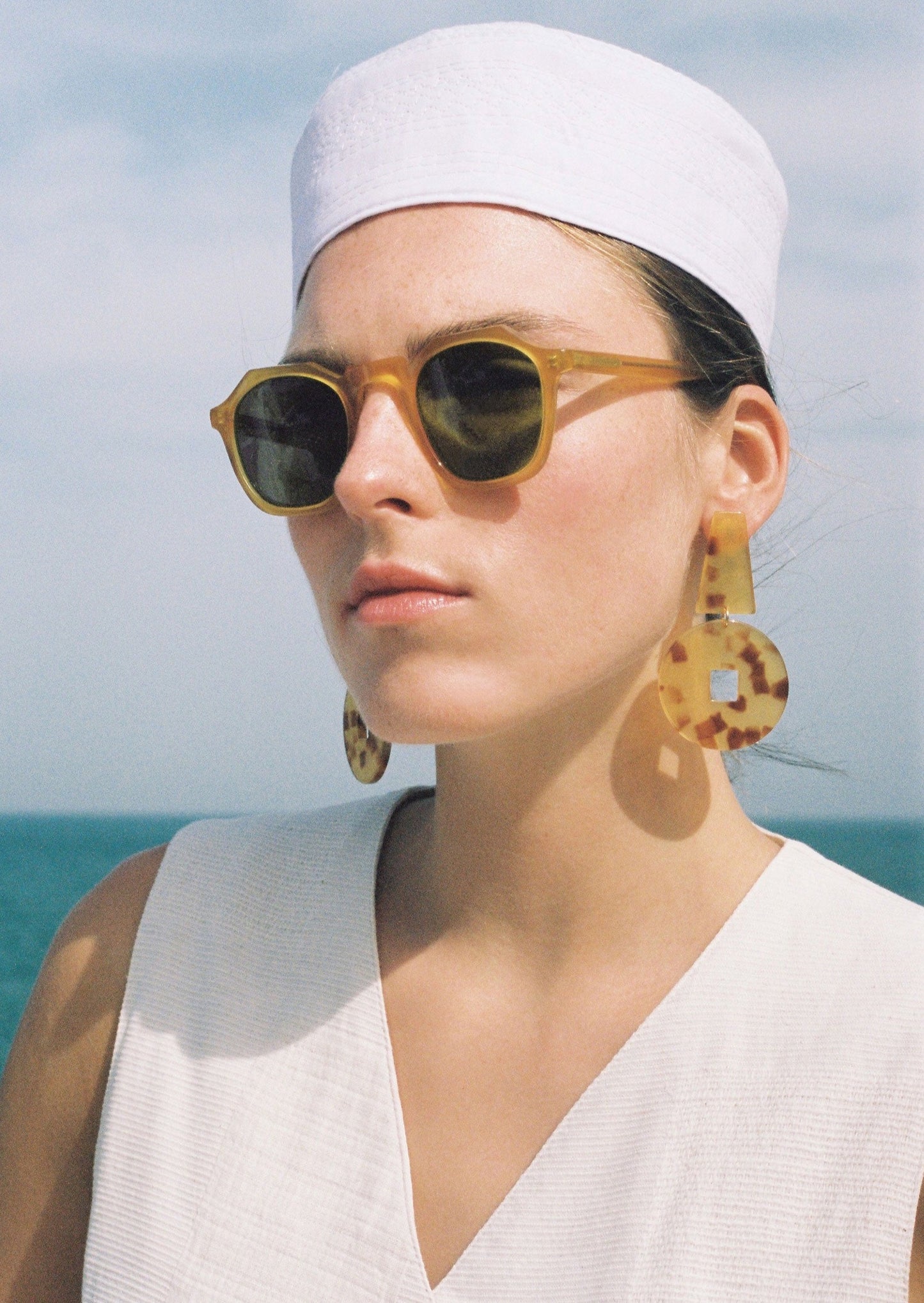 Dune Sunglasses / Yellow