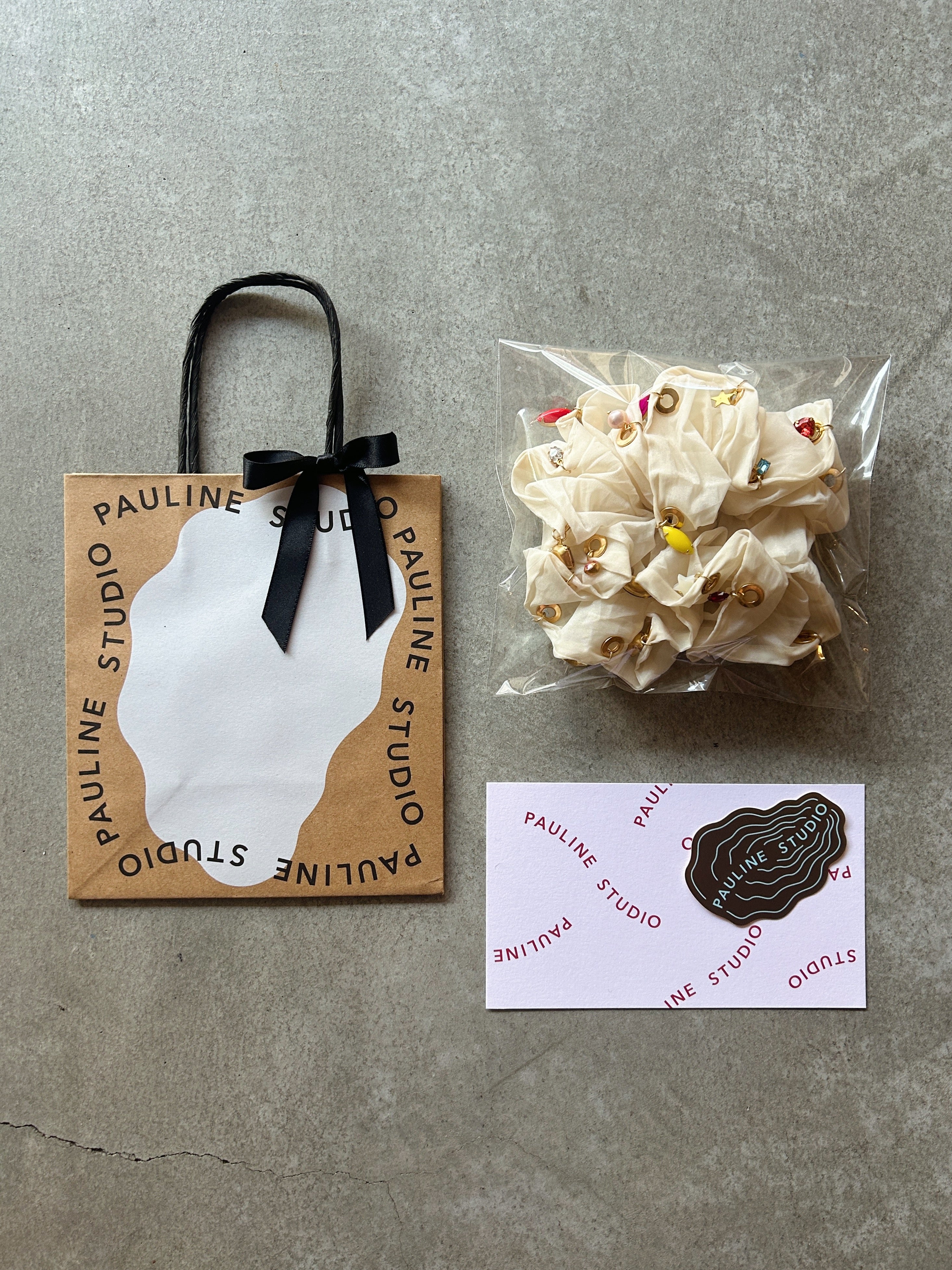 Gift Wrapping（雑貨）ギフトラッピング、プレゼント包装 – PAULINE STUDIO
