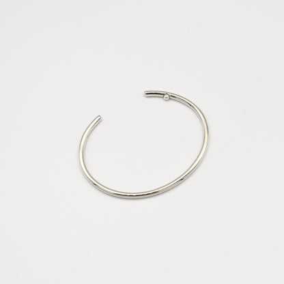 One Pearl Bangle（Gold / Silver）