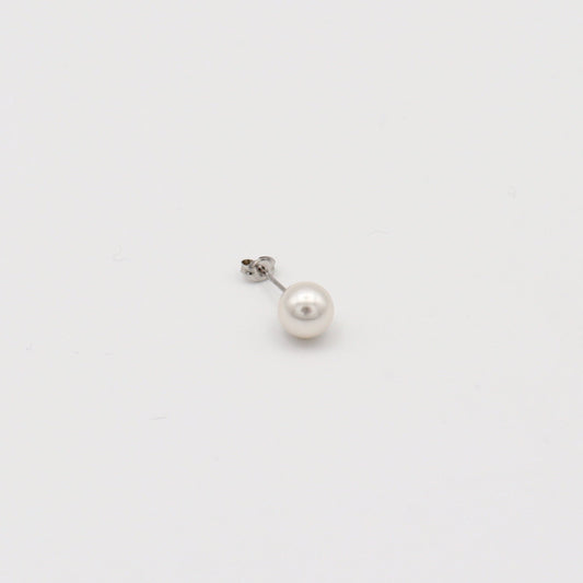 Pearl Studs 8mm 片耳
