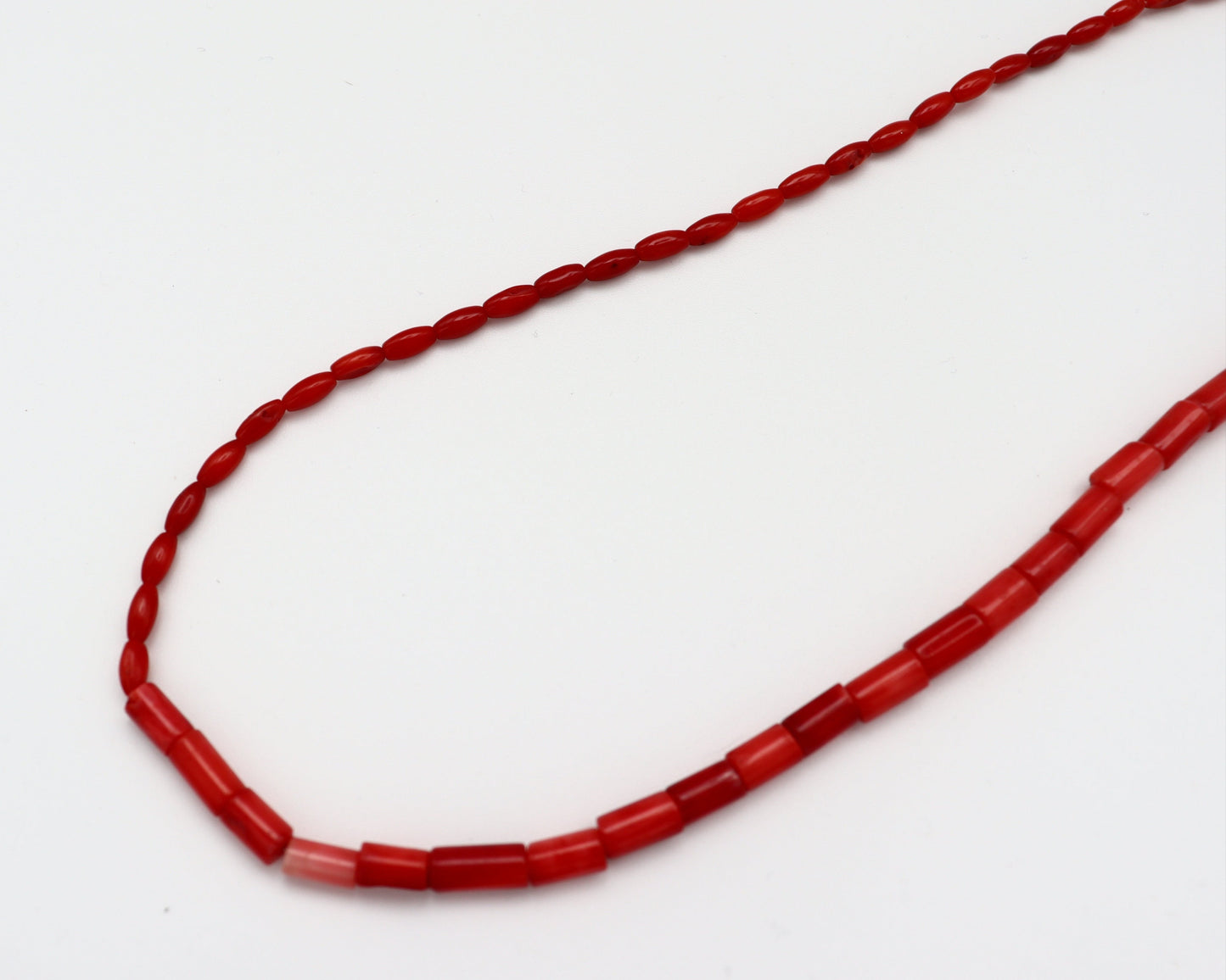 Many Way Coral Necklace (White / Pink / Red)　