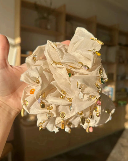 Charm Scrunchie / Gold