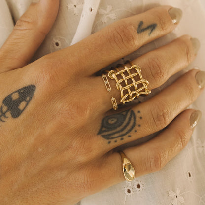 No Sign Ring Thin / Gold