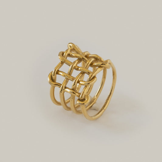 Louise Check Ring / Gold