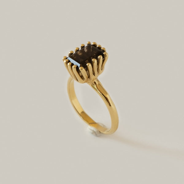 Ramona Stone Ring / Gold × Brown