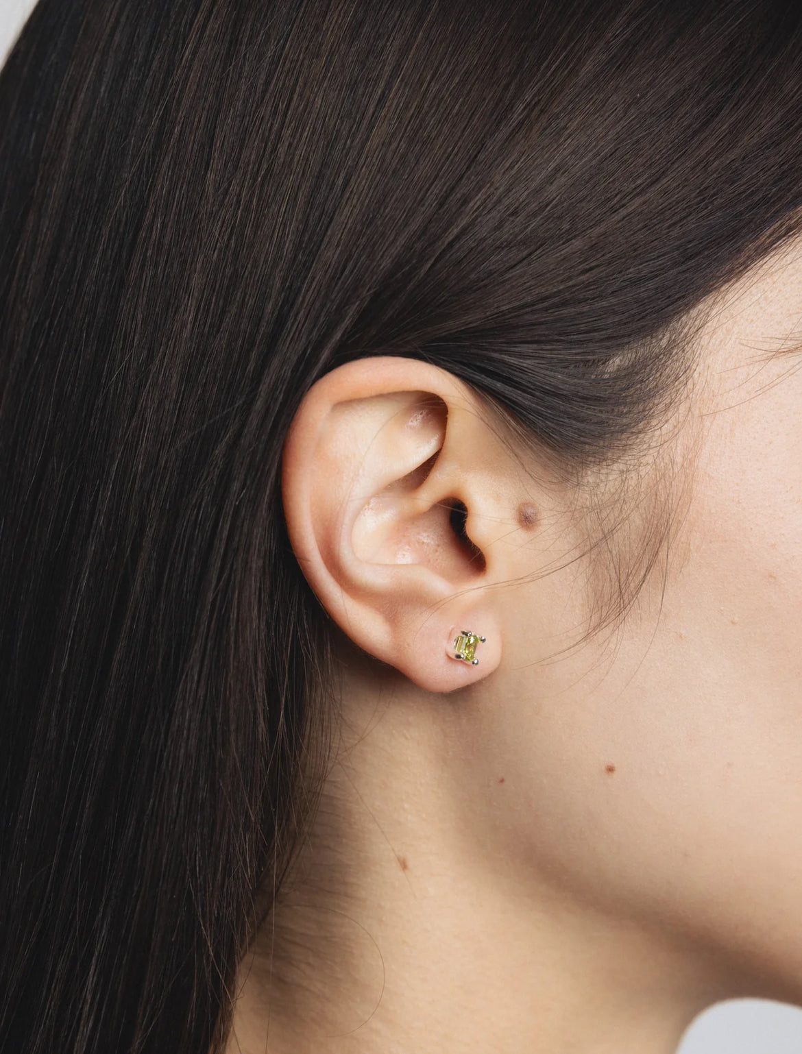 Josie Stone Studs / Silver*Peridot