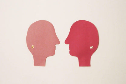 Rita Flower Pierce / Gold