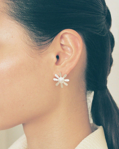 Rita Flower Pierce / Silver