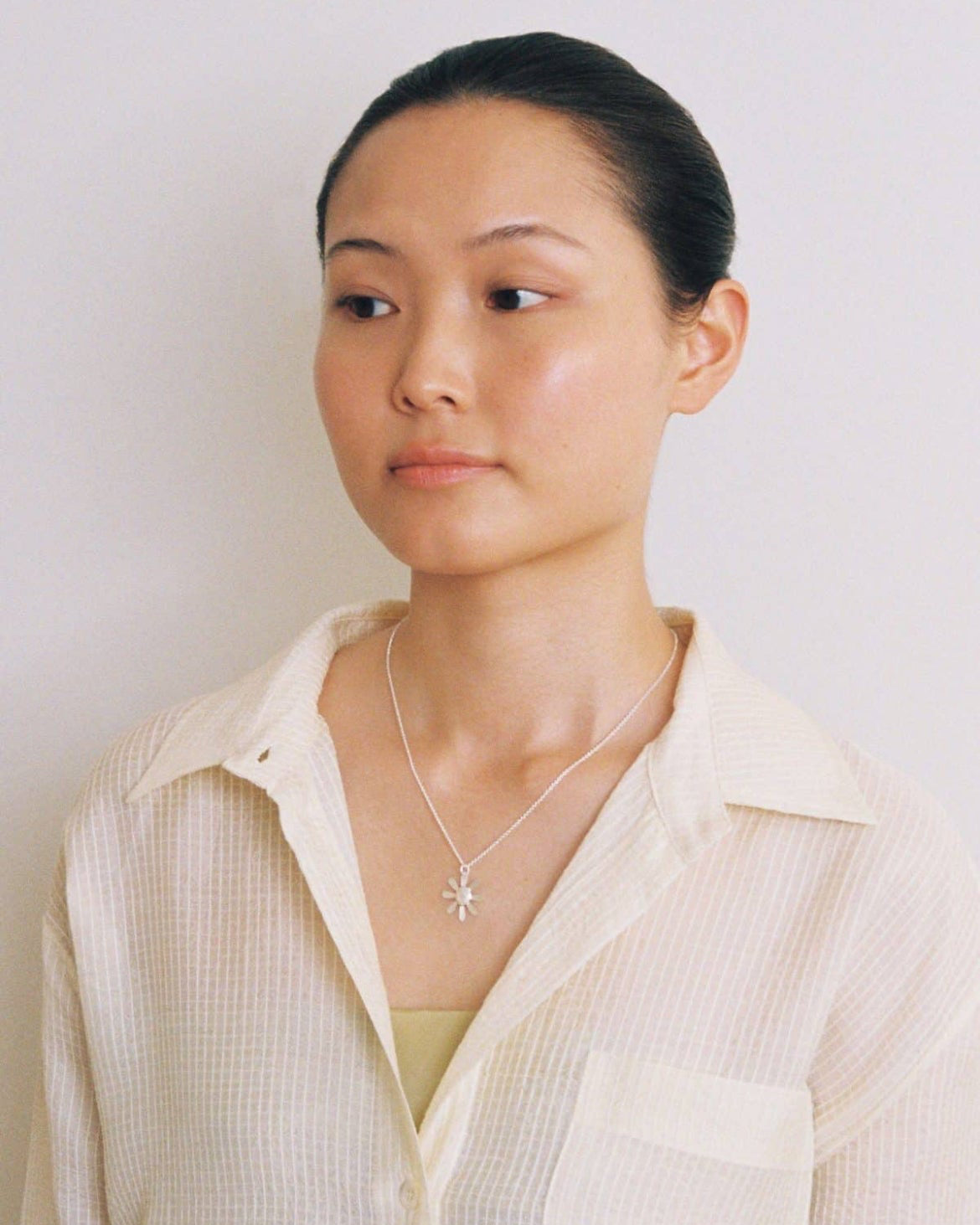 Rita Flower Necklace / Silver