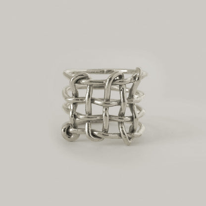 Louise Check Ring / Silver