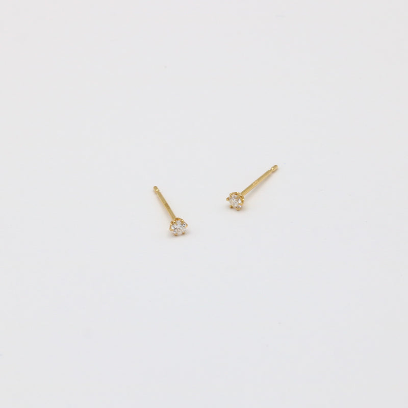Diamond Studs 片耳 / 18K